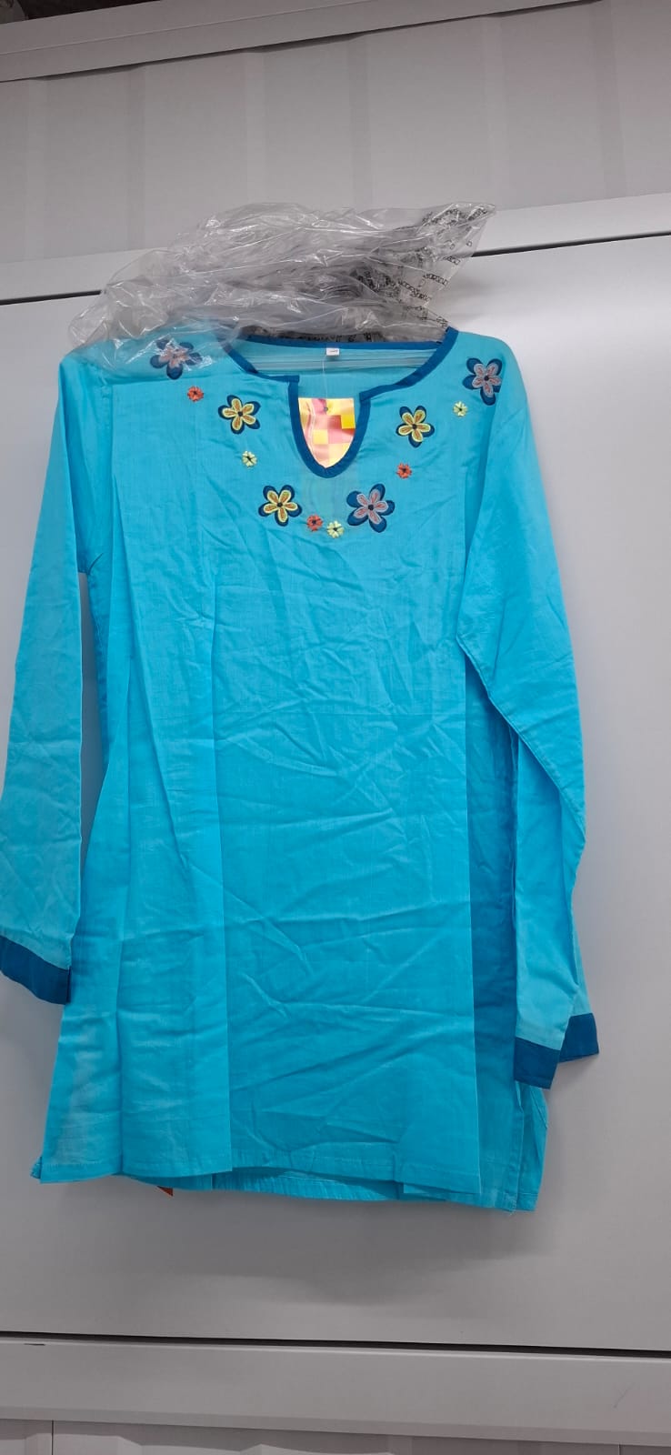 Kurta Turquesa Flores
